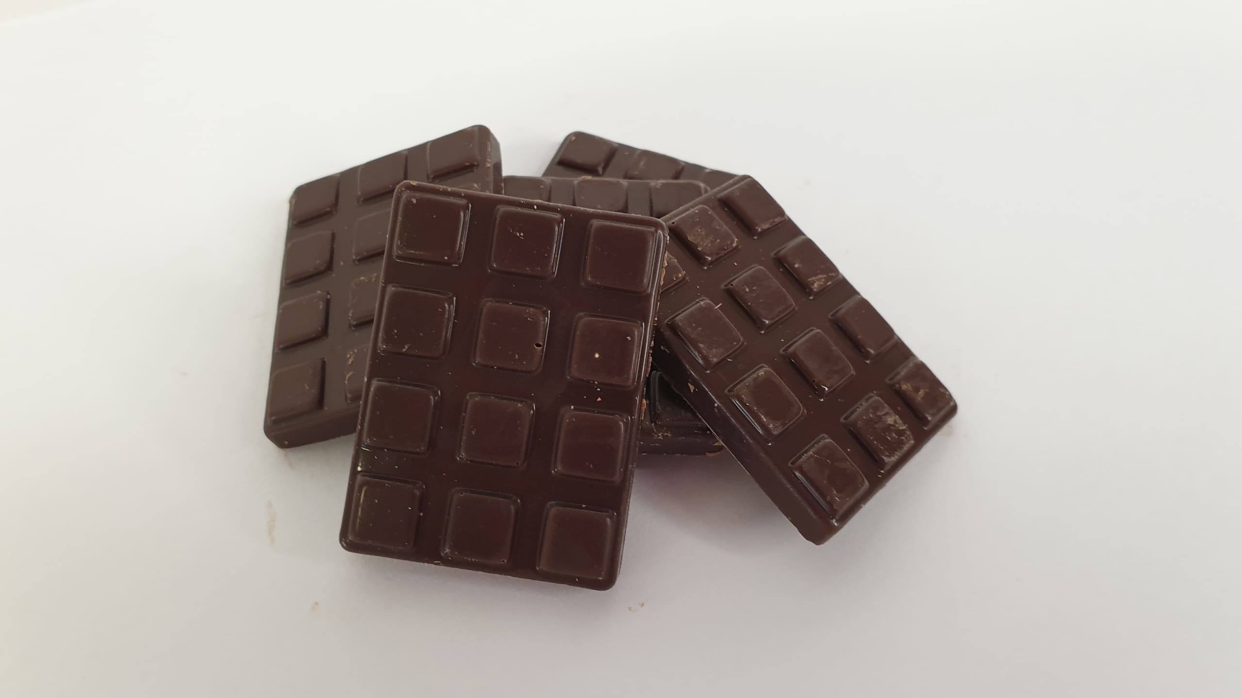 Mini tablettes en chocolat noir